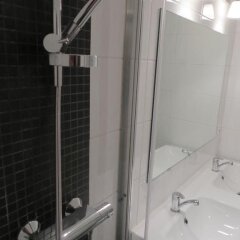 Отель Jack's Place - Brussels Бельгия, Брюссель - отзывы, цены и фото номеров - забронировать отель Jack's Place - Brussels онлайн ванная фото 2