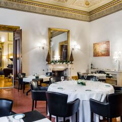 Отель Relais Santa Croce by Baglioni Hotels Италия, Флоренция - отзывы, цены и фото номеров - забронировать отель Relais Santa Croce by Baglioni Hotels онлайн помещение для мероприятий фото 2