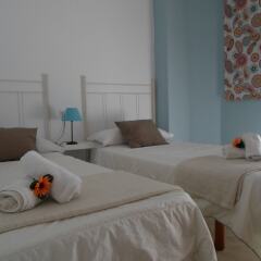 Hostel Conil комната для гостей фото 3