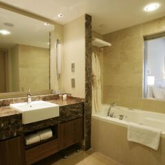 Kempinski Hotel The Dome Belek Турция, Белек - 6 отзывов об отеле, цены и фото номеров - забронировать отель Kempinski Hotel The Dome Belek онлайн ванная фото 2