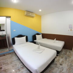 Отель Tulip Inn комната для гостей