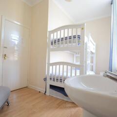 Отель New Cross Inn Hostel Великобритания, Лондон - отзывы, цены и фото номеров - забронировать отель New Cross Inn Hostel онлайн ванная