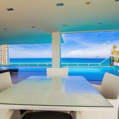Отель The View Cosy Beach by Pattaya Sunny Rentals гостиничный бар