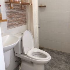Отель Sea Village Homestay ванная