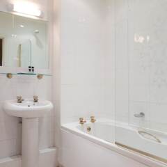 Отель Hallmark Inn Manchester South ванная фото 2
