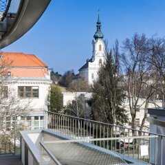 Отель Vienna Garden Residence балкон