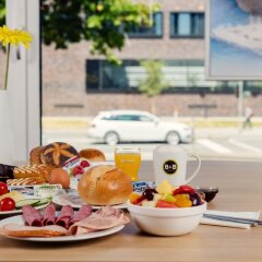 B&B Hotel Munchen Airport питание