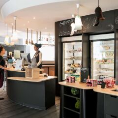 Отель Novotel Suites Paris Nord 18e гостиничный бар