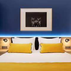 Отель Timhotel Berthier Paris 17 сейф в номере
