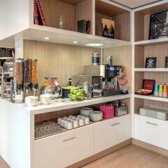Отель Citadines Montmartre Paris развлечения