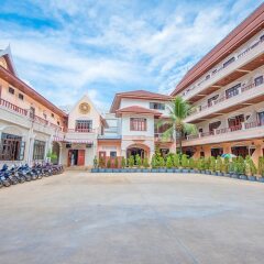 Отель Tony Resort парковка