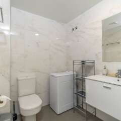 Отель Espanhouse Oasis Beach 108 Испания, Ориуэла - отзывы, цены и фото номеров - забронировать отель Espanhouse Oasis Beach 108 онлайн ванная