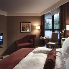 Отель Metropolitan Hotel Vancouver Канада, Ванкувер - отзывы, цены и фото номеров - забронировать отель Metropolitan Hotel Vancouver онлайн комната для гостей фото 3