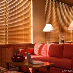 Отель Four Points by Sheraton Bangor США, Бангор - отзывы, цены и фото номеров - забронировать отель Four Points by Sheraton Bangor онлайн гостиничный бар