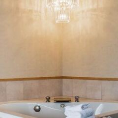 Отель Quality Hotel & Suites At The Falls США, Ниагара-Фолс - отзывы, цены и фото номеров - забронировать отель Quality Hotel & Suites At The Falls онлайн ванная