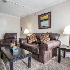 Super 8 by Wyndham Meadowlands in Carlstadt, United States of America from 142$, photos, reviews - zenhotels.com guestroom photo 4