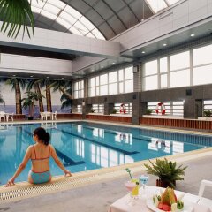 Отель Beijing Foreign Experts Building Hotel Китай, Пекин - отзывы, цены и фото номеров - забронировать отель Beijing Foreign Experts Building Hotel онлайн бассейн
