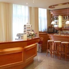 Prinsen Hotel гостиничный бар