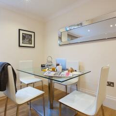 Отель Stay At Mine - Rupert Street в номере