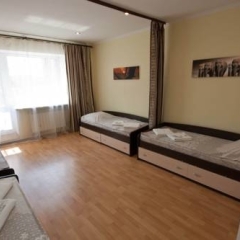 Гостиница Hostel Komfort Deluxe в Красноярске отзывы, цены и фото номеров - забронировать гостиницу Hostel Komfort Deluxe онлайн Красноярск комната для гостей фото 4