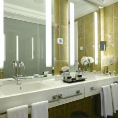 Hotel Único Madrid - Small Luxury Hotels of the World ванная фото 2
