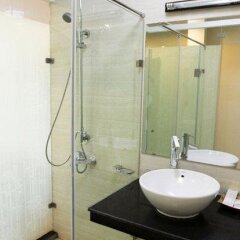 Отель Royal Palace Hotel Вьетнам, Ханой - 1 отзыв об отеле, цены и фото номеров - забронировать отель Royal Palace Hotel онлайн ванная