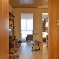 Апартаменты My Story Apartments Santa Catarina Порту комната для гостей фото 5