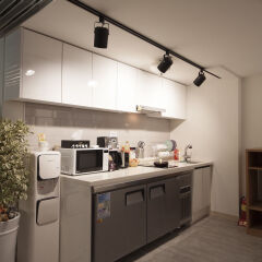 Отель K-Guesthouse Myeongdong 4 Южная Корея, Сеул - отзывы, цены и фото номеров - забронировать отель K-Guesthouse Myeongdong 4 онлайн в номере