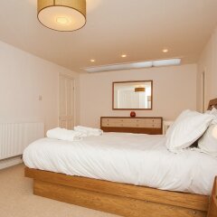 Отель Modern 2 Bed Garden Flat, St Johns Wood комната для гостей фото 3