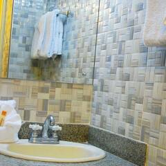 Апартаменты Studio at The Dorchester New Kingston ванная