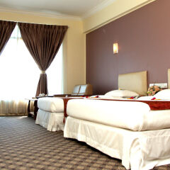 Zabu Thiri Hotel комната для гостей