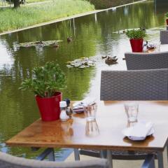 Dutch Design Hotel Artemis бассейн