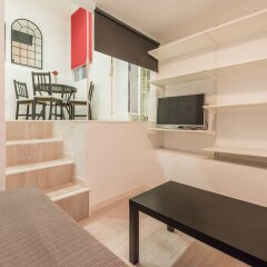 Отель Apartamento Loft Montserrat 1 Испания, Мадрид - отзывы, цены и фото номеров - забронировать отель Apartamento Loft Montserrat 1 онлайн комната для гостей фото 4