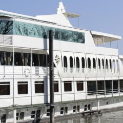 Отель Compass River City Boatel пляж фото 2