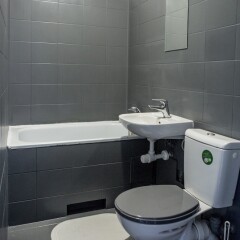 Отель Zoliborz Apartment Польша, Варшава - отзывы, цены и фото номеров - забронировать отель Zoliborz Apartment онлайн ванная фото 2