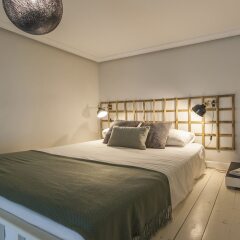 Отель Apartamento Plaza de Cibeles Испания, Мадрид - отзывы, цены и фото номеров - забронировать отель Apartamento Plaza de Cibeles онлайн комната для гостей