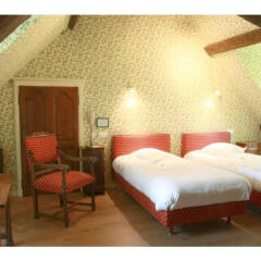 Отель Relais Des Landes сейф в номере