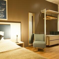 Апартаменты Mh Apartments Ramblas Барселона комната для гостей фото 2