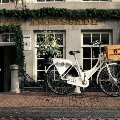 Отель Ambassade Hotel Нидерланды, Амстердам - 1 отзыв об отеле, цены и фото номеров - забронировать отель Ambassade Hotel онлайн спортивное сооружение