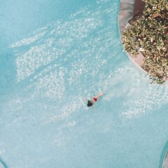 Отель Grand Hyatt Erawan Bangkok Таиланд, Бангкок - 1 отзыв об отеле, цены и фото номеров - забронировать отель Grand Hyatt Erawan Bangkok онлайн бассейн фото 3