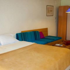 Apollonia Hotel Apartments комната для гостей