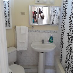 Отель Seacastles Vacation Penthouse ванная