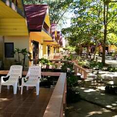 Отель Andaman Beach Resort Саладан