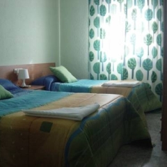 Отель Hostal Emilio комната для гостей фото 4