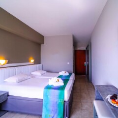 Lito Hotel сейф в номере