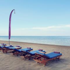 Отель Mercure Resort Sanur пляж