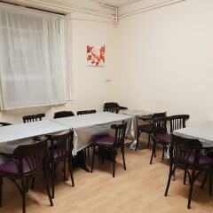 Acacia Hostel питание