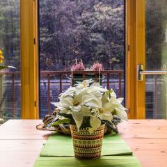 Апартаменты Spacious two storey apartment in Karlin