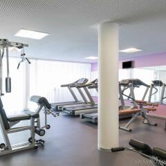 Отель Novotel Muenchen City Германия, Мюнхен - 11 отзывов об отеле, цены и фото номеров - забронировать отель Novotel Muenchen City онлайн фитнесс-зал