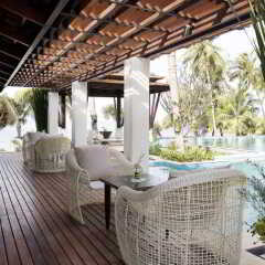 Отель Melati Beach Resort & Spa фото 4